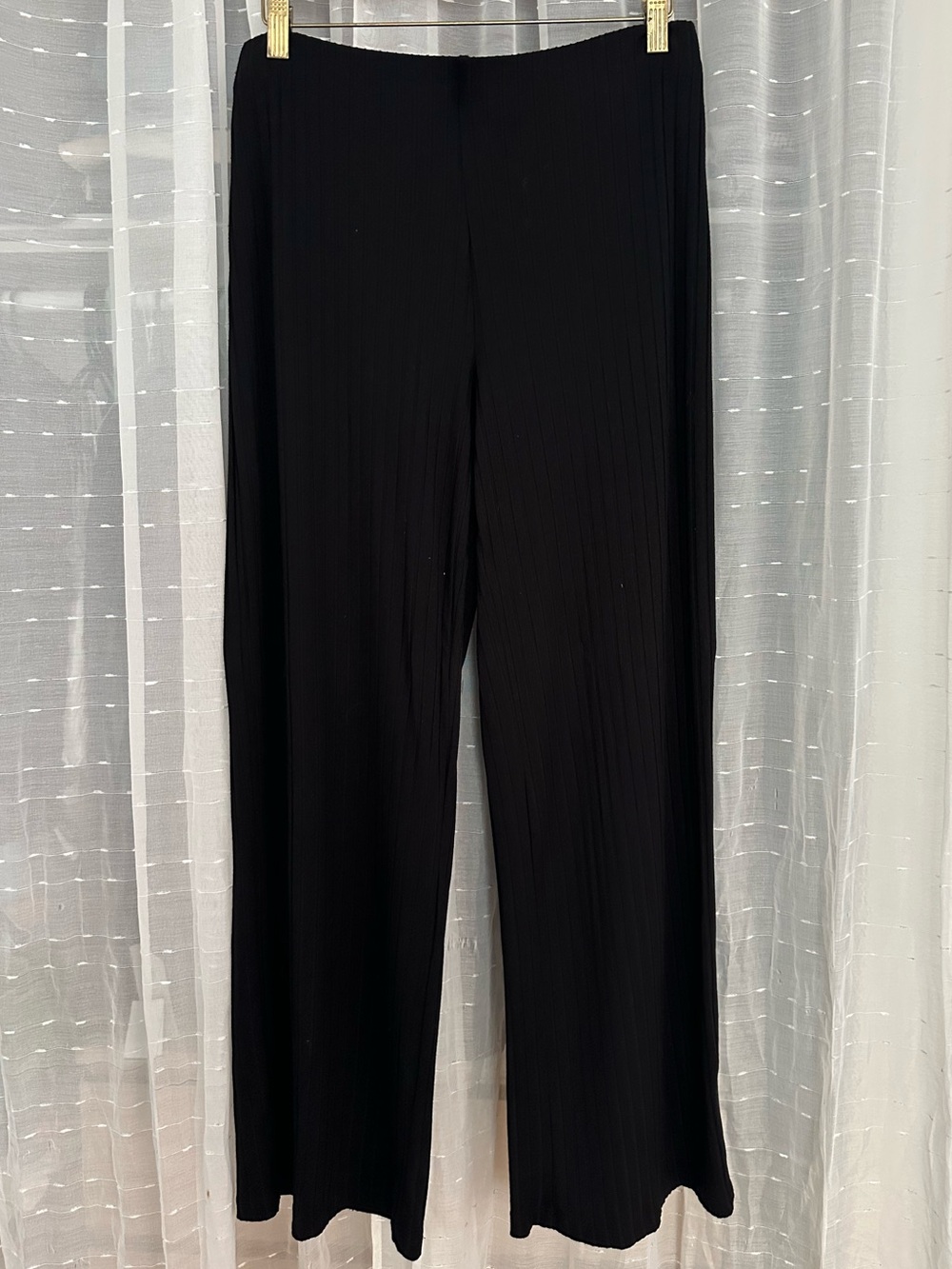 H&M Women’s rib pull on pants, size M